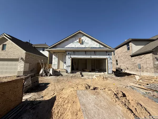 108 Baron Von Gator Dr, San Marcos, TX 78666