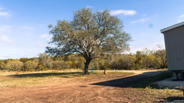 Sabinal, TX 78881,1062 County Road 336