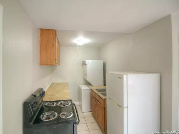 San Antonio, TX 78239,6888 Montgomery UNIT 3