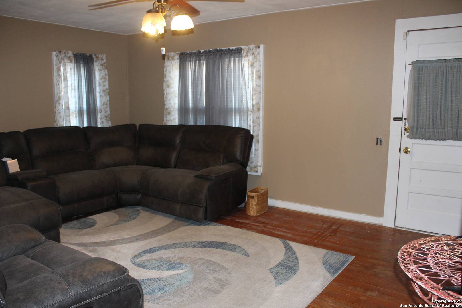 Three Rivers, TX 78071,510 ALEXANDER ST