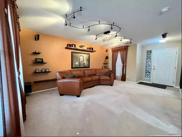 Helotes, TX 78023,10106 Roseangel Ln