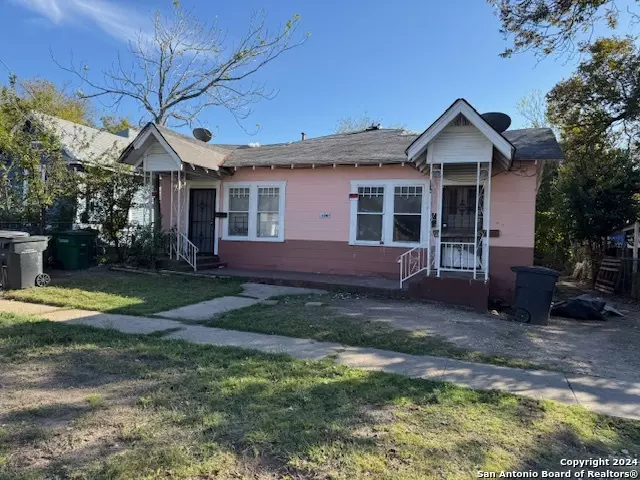 1126 ESSEX ST, San Antonio, TX 78210-2474