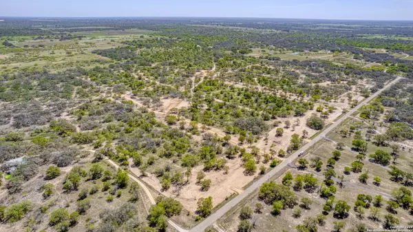 Natalia, TX 78059,2731 County Road 770