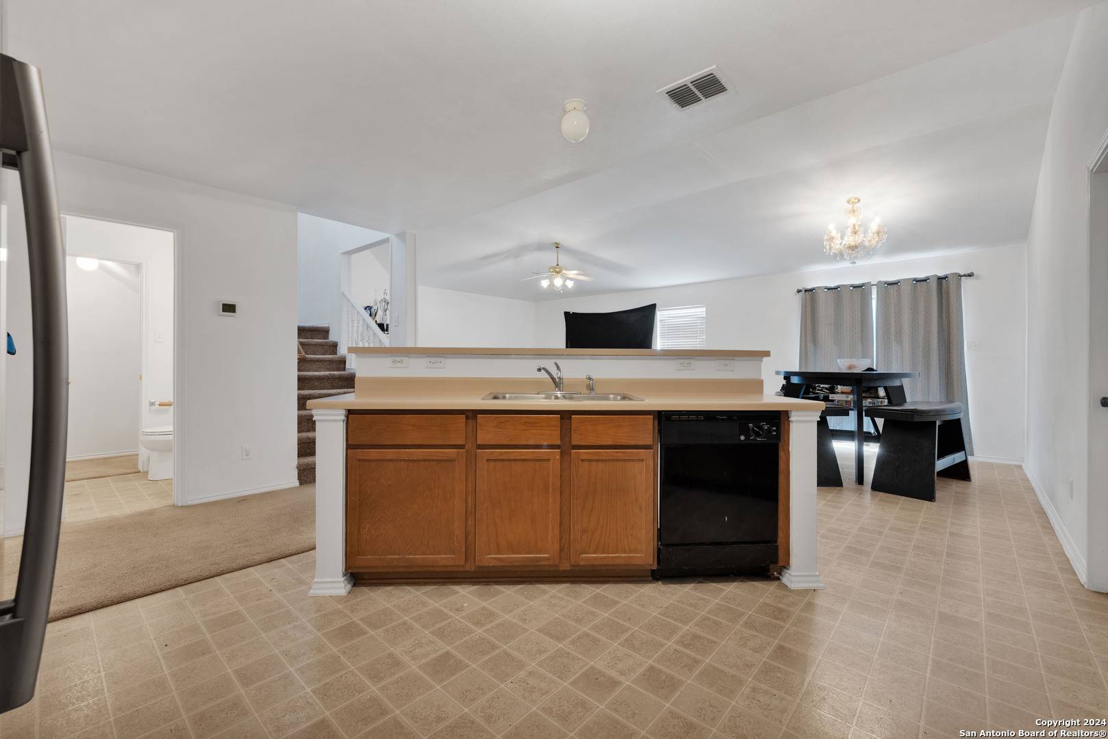 San Antonio, TX 78266-1710,7426 OBBLIGATO LN