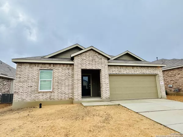 5837 Musquiz Ridge, Seguin, TX 78155