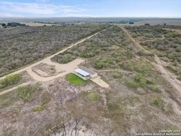 750 County Road 159, Kenedy, TX 78119