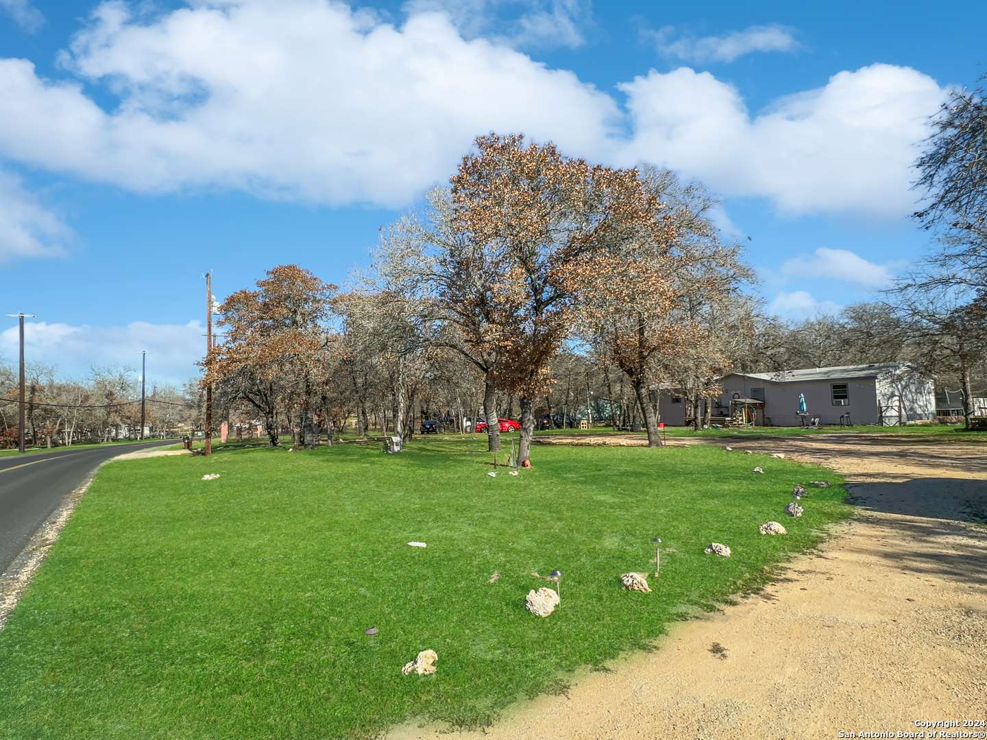 San Antonio, TX 78264-4607,2014 Hickory Way