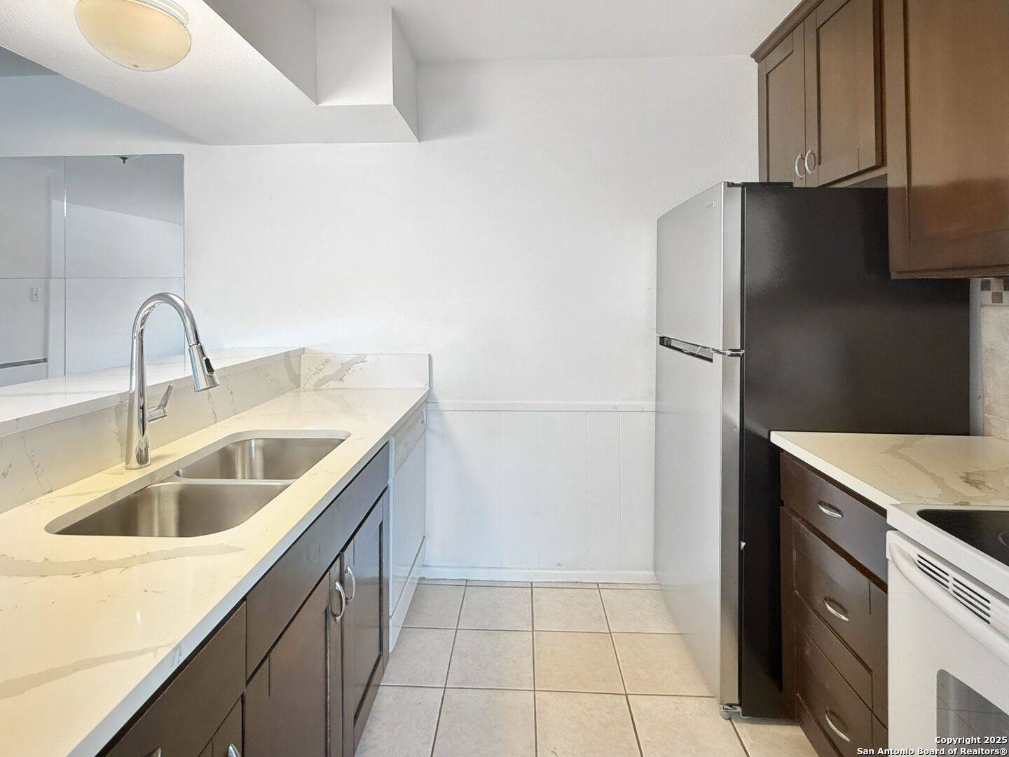 San Antonio, TX 78216,223 W Silver Sands Dr. UNIT 8