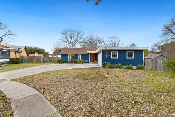 Live Oak, TX 78233-2923,11313 IVORY OAK ST