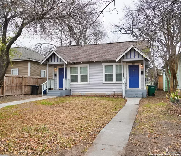 221 Rigsby Ave, San Antonio, TX 78210-3051