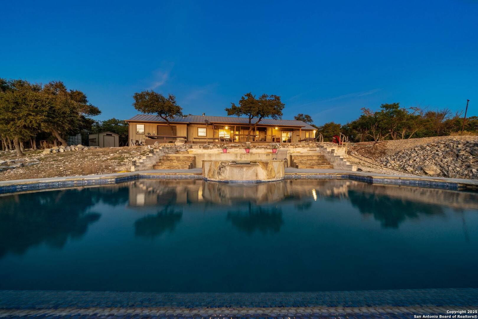 Pipe Creek, TX 78063-7178,112 MOUNTAIN LAUREL LN