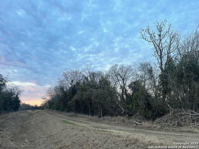 Atascosa, TX 78002,1 MACDONA LACOSTE