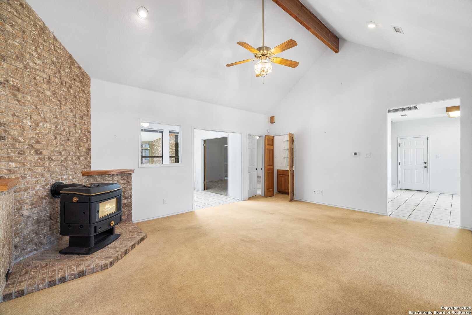 Kerrville, TX 78028-6519,100 BRAEBURN CIR