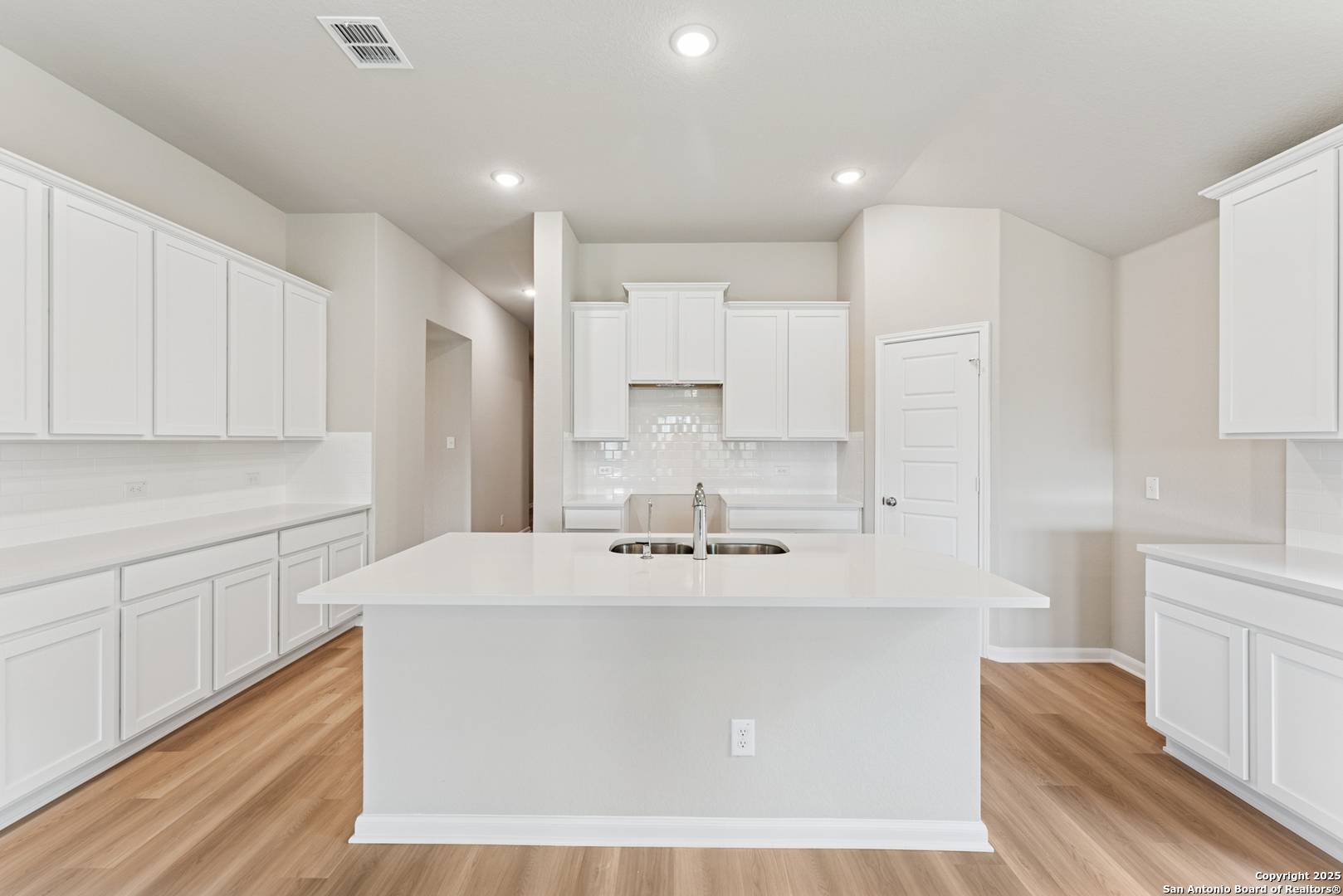 San Antonio, TX 78264,21234 Jordans Ranch Way