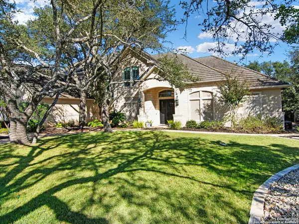 Fair Oaks Ranch, TX 78015-4718,8011 SENDERO RIDGE DR