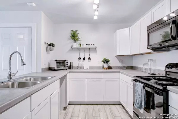 San Antonio, TX 78249-4726,6423 MELISSA ANN