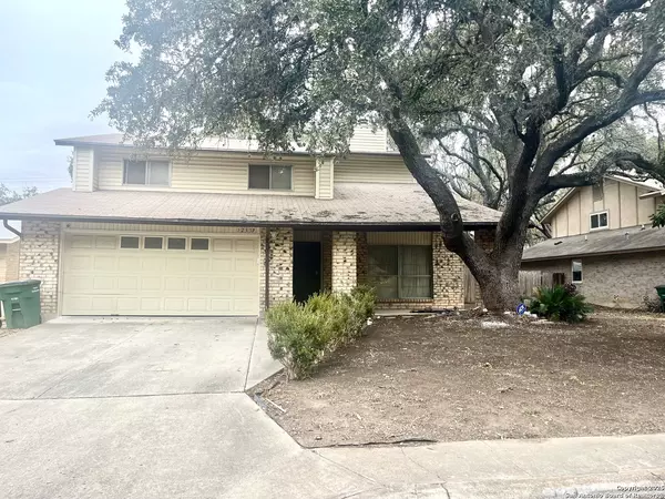 12339 Capeswood St, San Antonio, TX 78249-2424