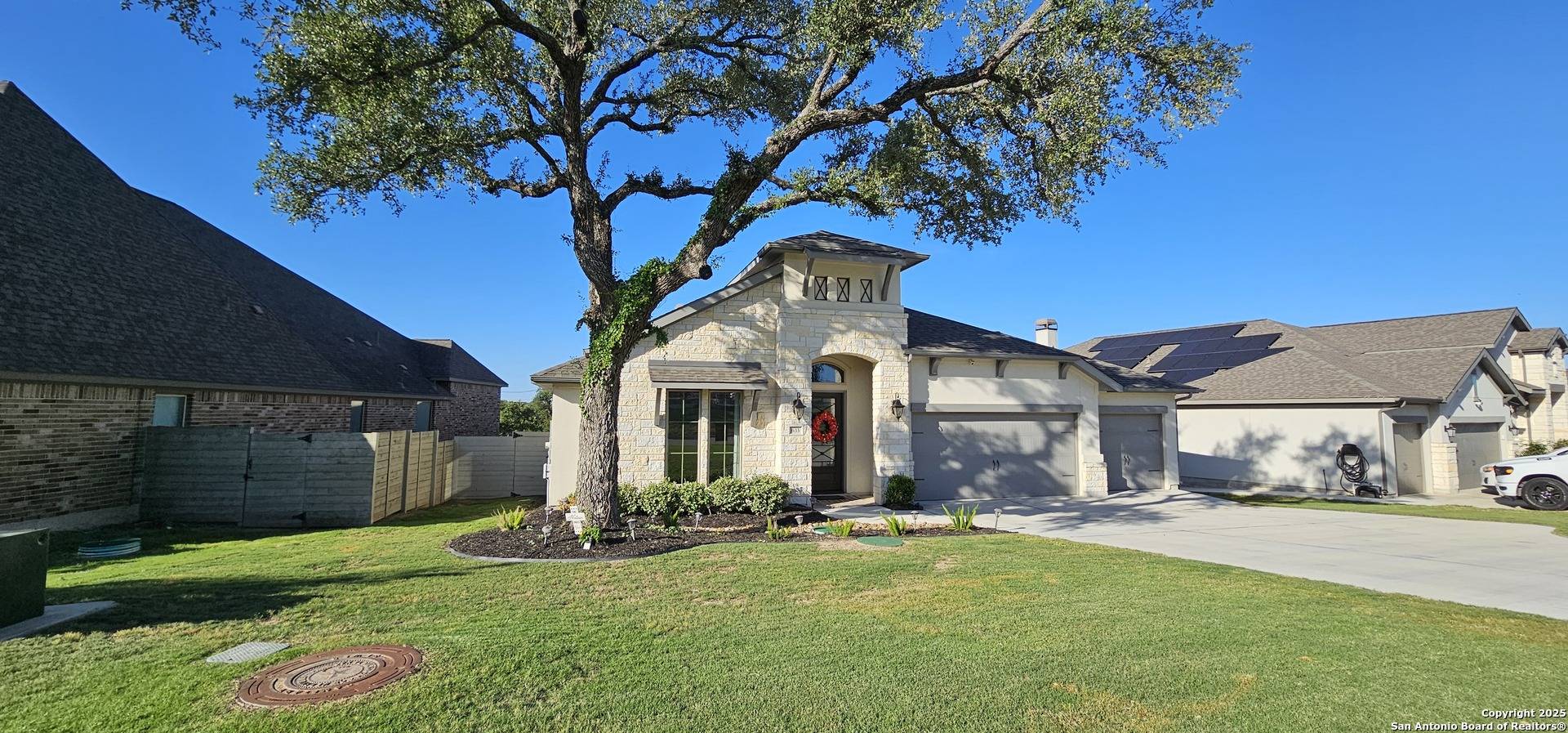 New Braunfels, TX 78132,633 Vale