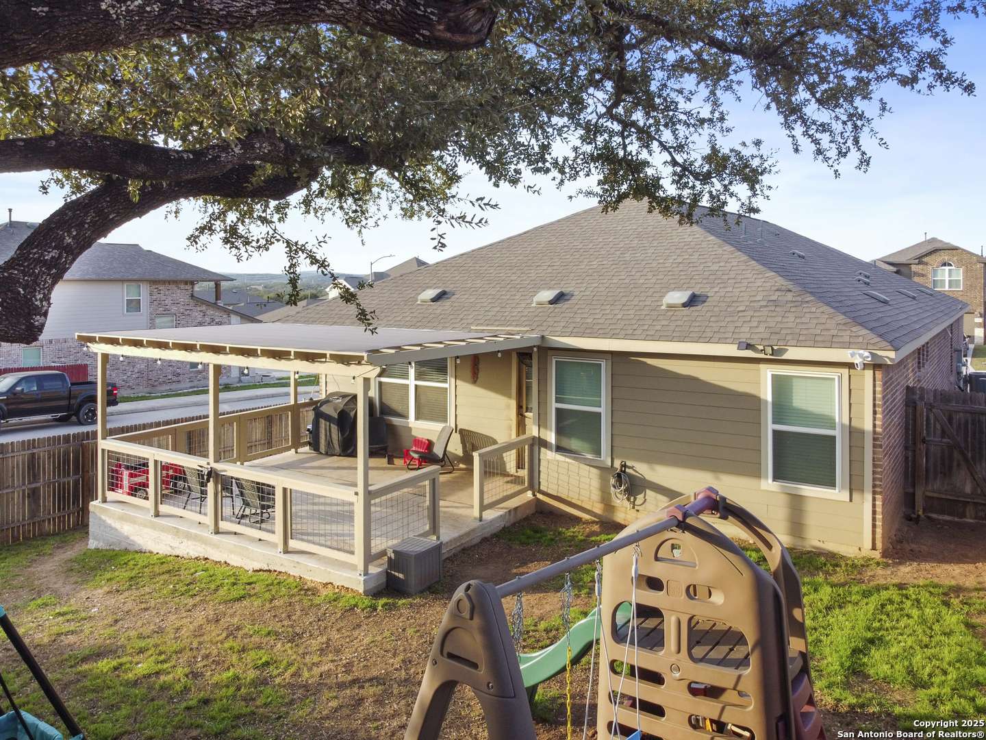San Antonio, TX 78261-2182,6102 AKIN ELM