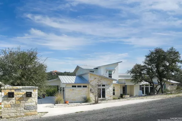 Helotes, TX 78023,9826 Cash Mountain Rd