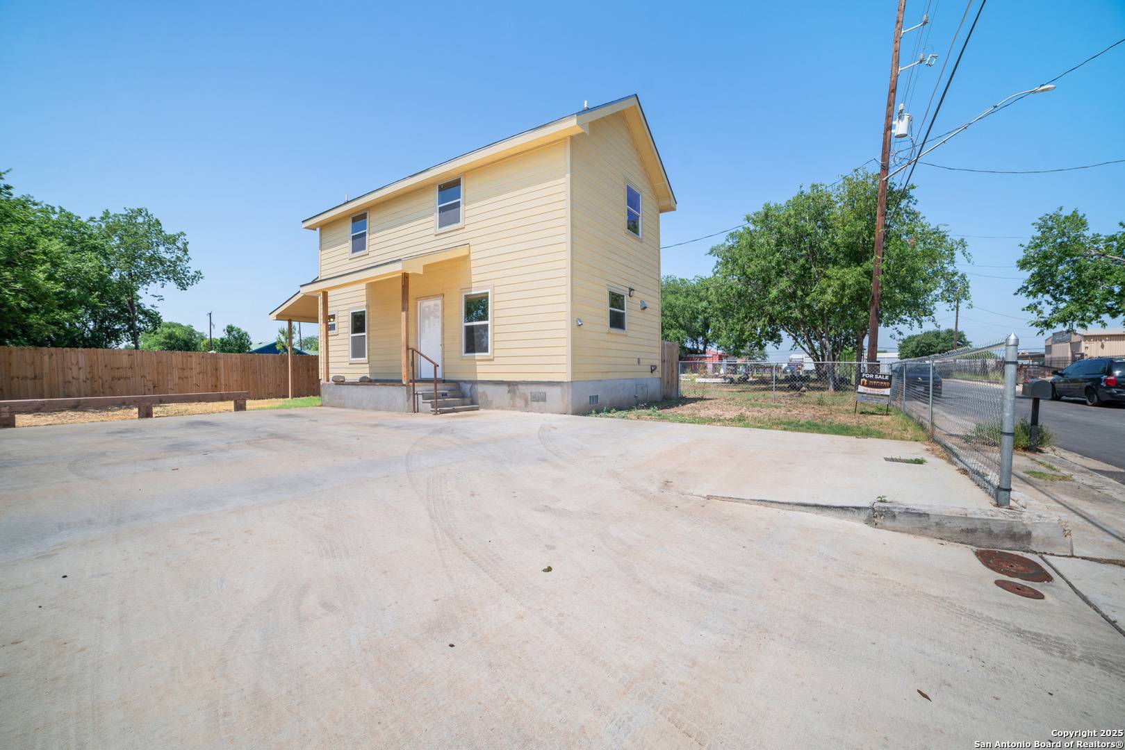 232 Hobart, San Antonio, TX 78237