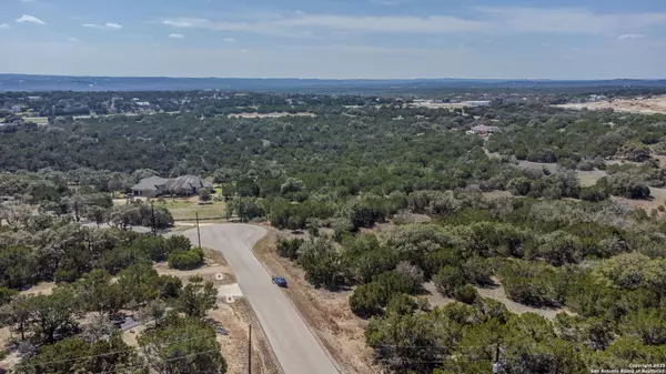 Spring Branch, TX 78070,128 MILFOIL LN