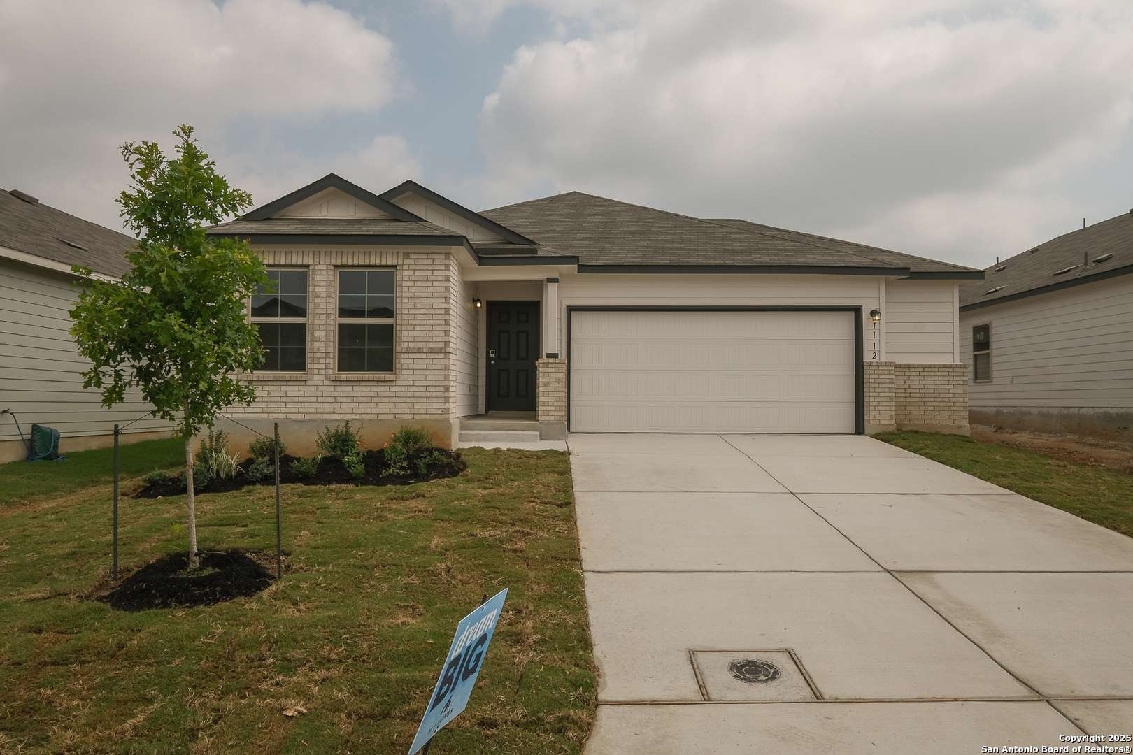 Seguin, TX 78155,1112 Water Valley