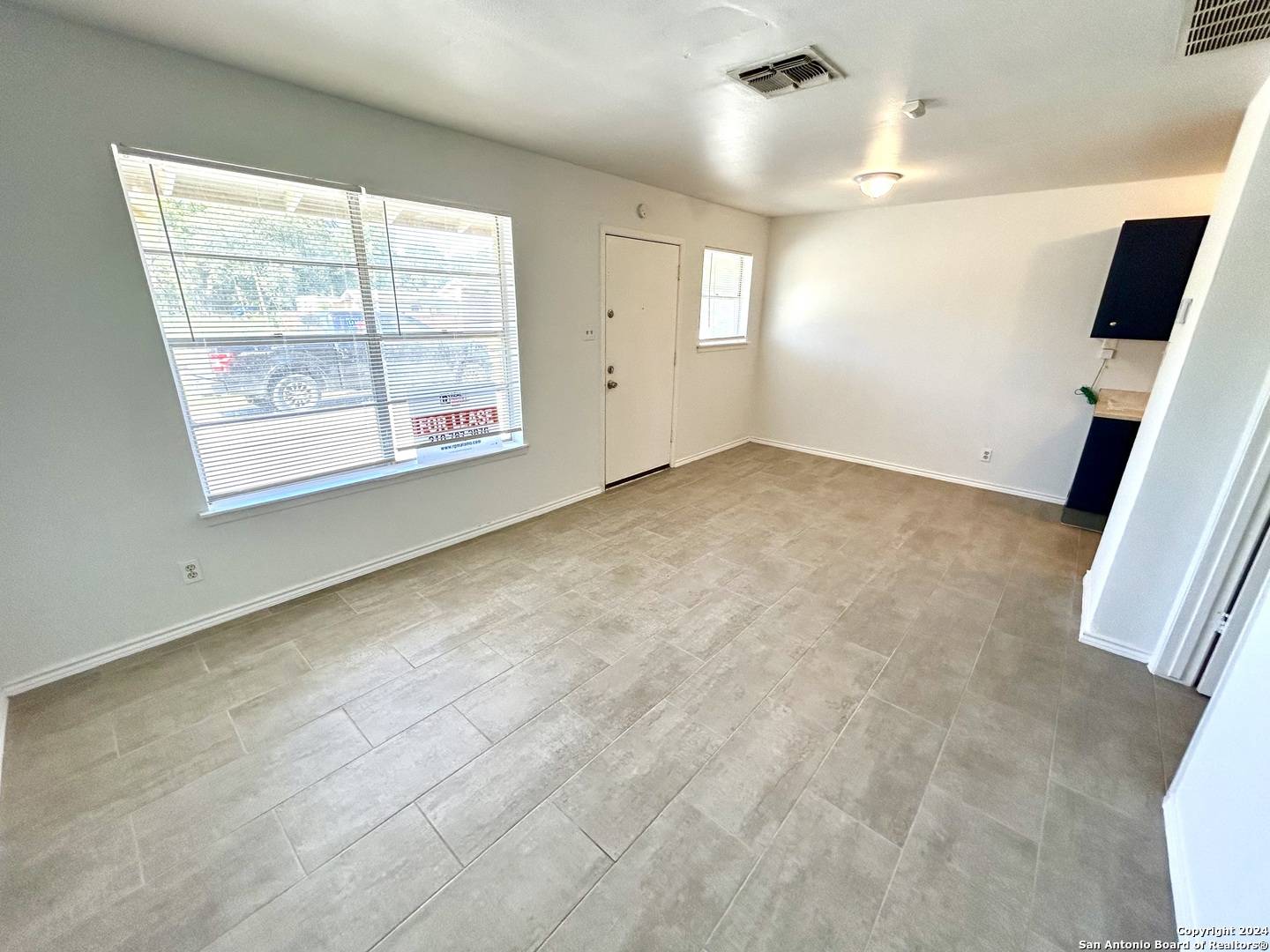 San Antonio, TX 78212,643 Summit Ave UNIT 5
