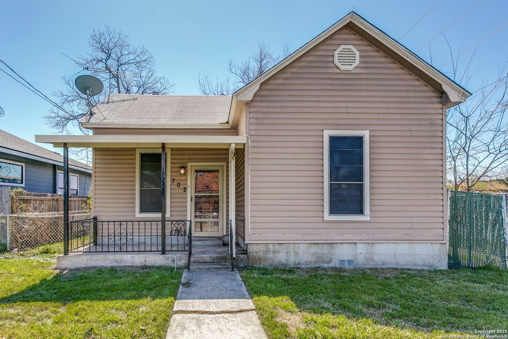 702 Carolina St.,  San Antonio,  TX 78210