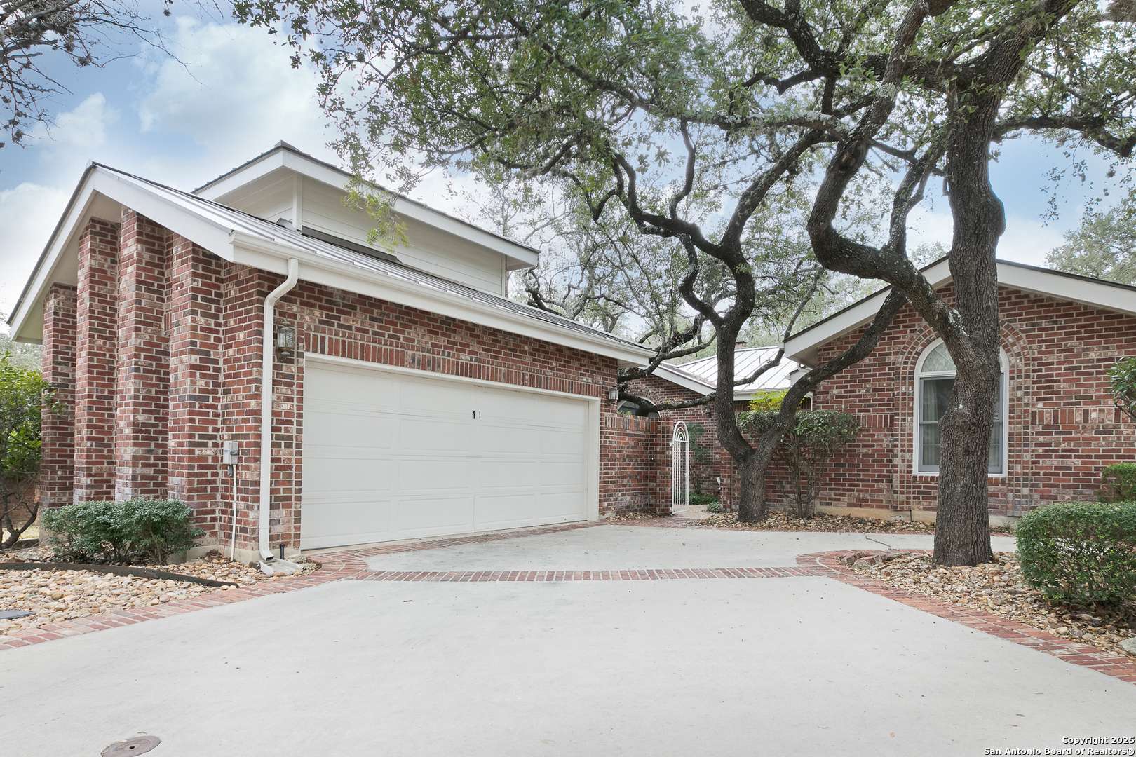 1 VILLA BONITA, San Antonio, TX 78230-2746