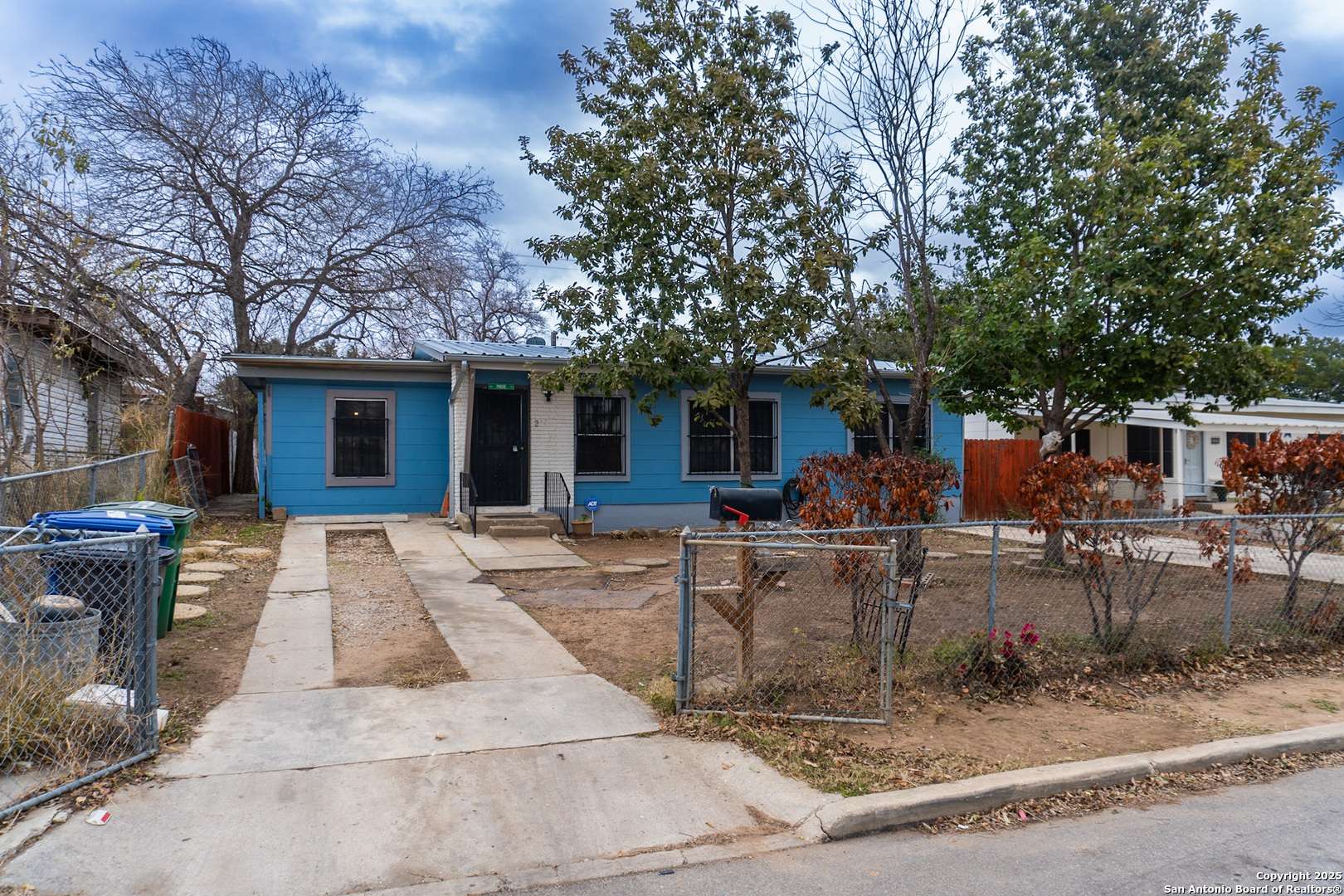 243 PALFREY ST, San Antonio, TX 78223-3205