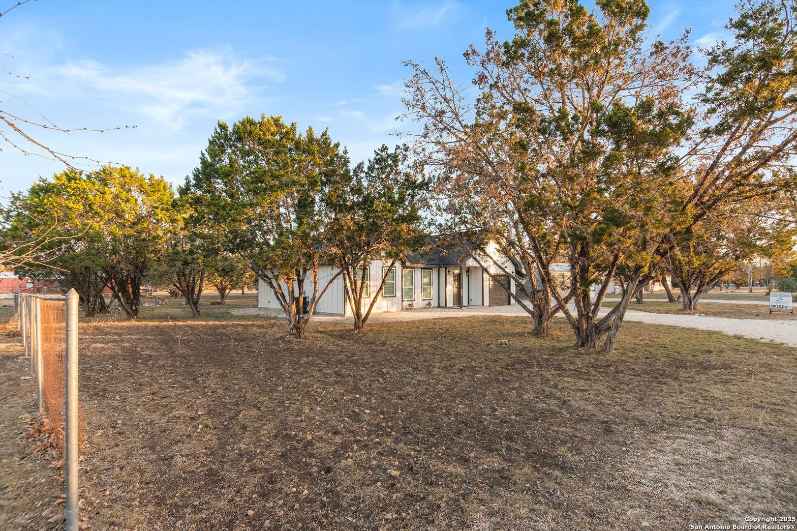 Leakey, TX 78873,185 Jim Dalrymple