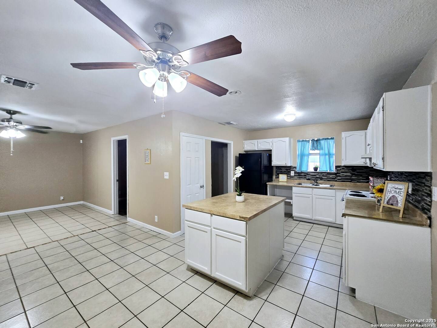 San Antonio, TX 78239,6901 Oldham