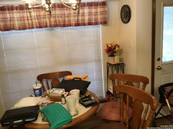 San Antonio, TX 78250-5212,7306 Silent hills