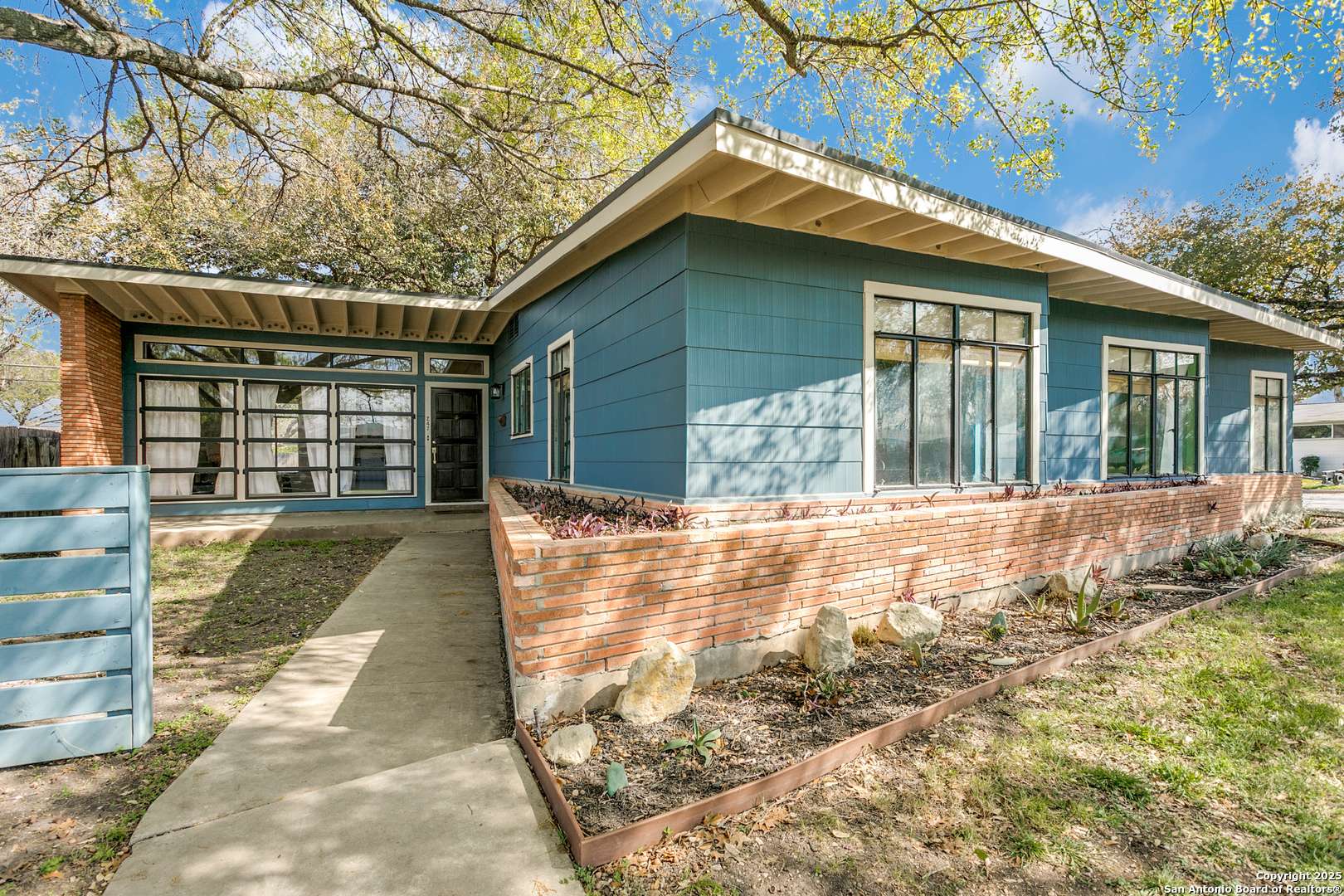 San Antonio, TX 78209,247 Ridgehaven