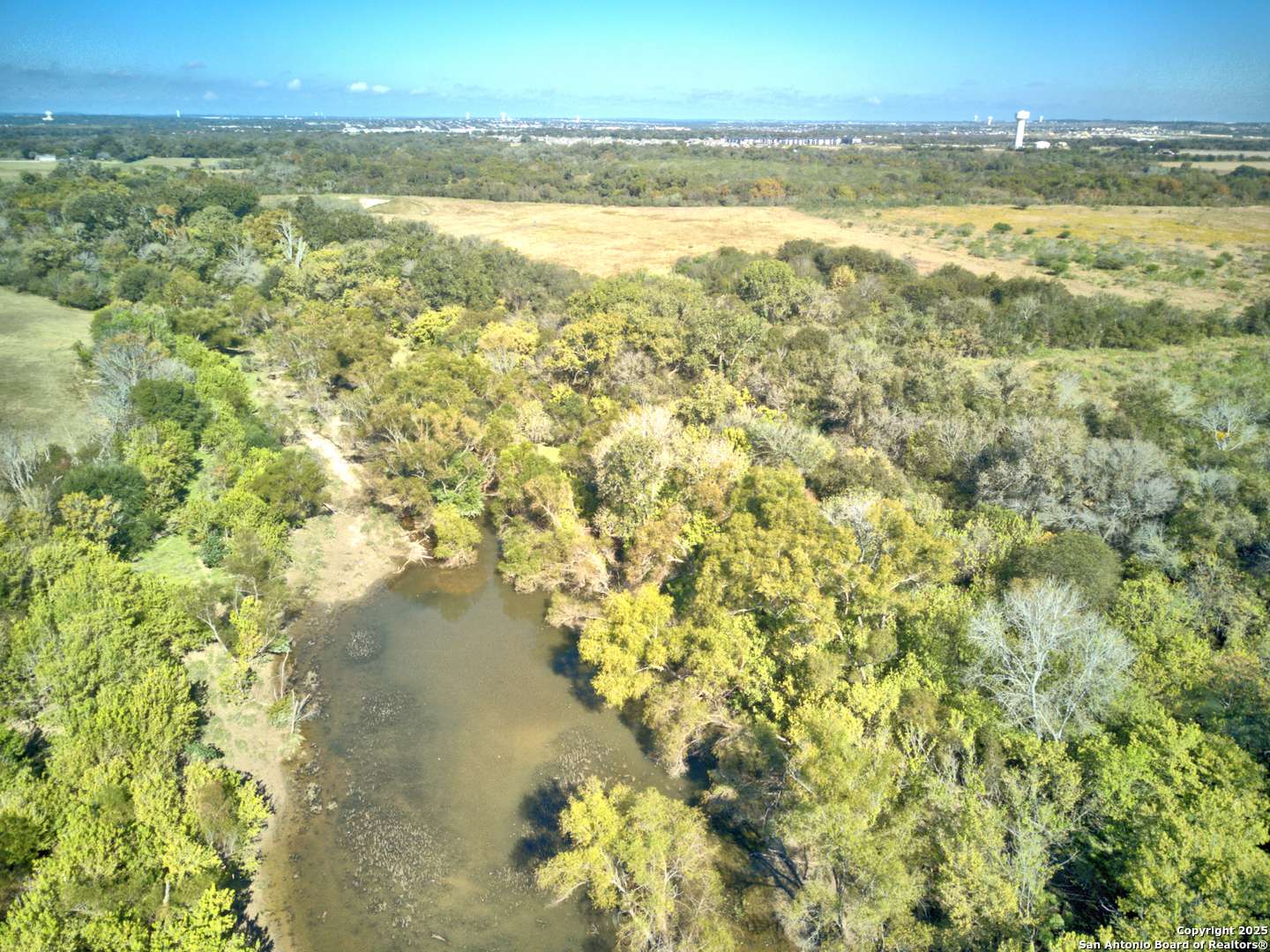 - Concordia Ln, Cibolo, TX 78108