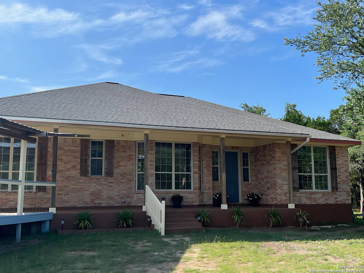 300 Round Rock RD, Wimberley, TX 78676
