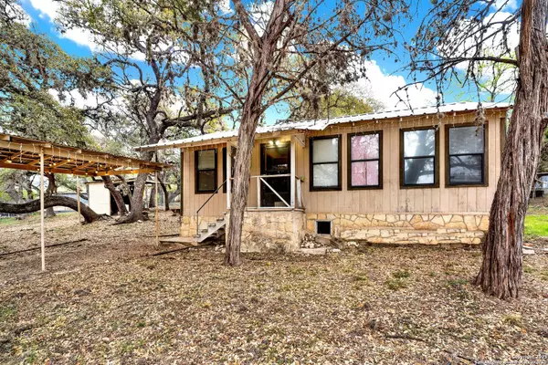 Lakehills, TX 78063,2551 Goat Hill