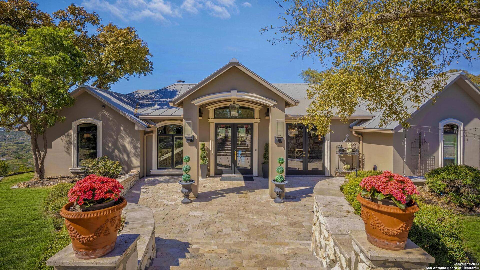 Canyon Lake, TX 78133-6004,2471 VILLAGE OAK