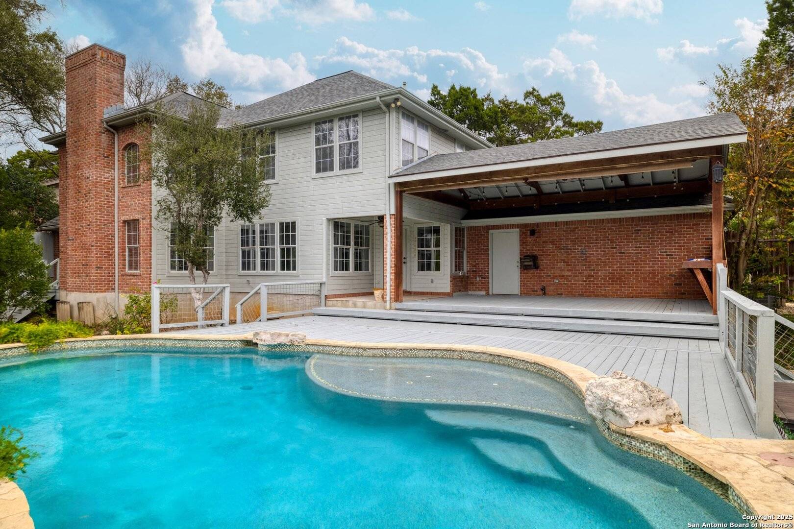 857 mission hills, New Braunfels, TX 78130