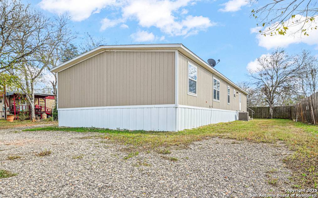 San Antonio, TX 78211,4608 Plumnear