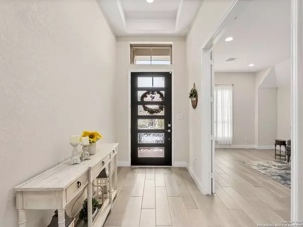 San Antonio, TX 78255,9024 Beacon Ridge