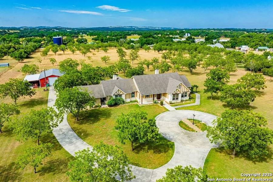 Blanco, TX 78606,100 Prim Rose