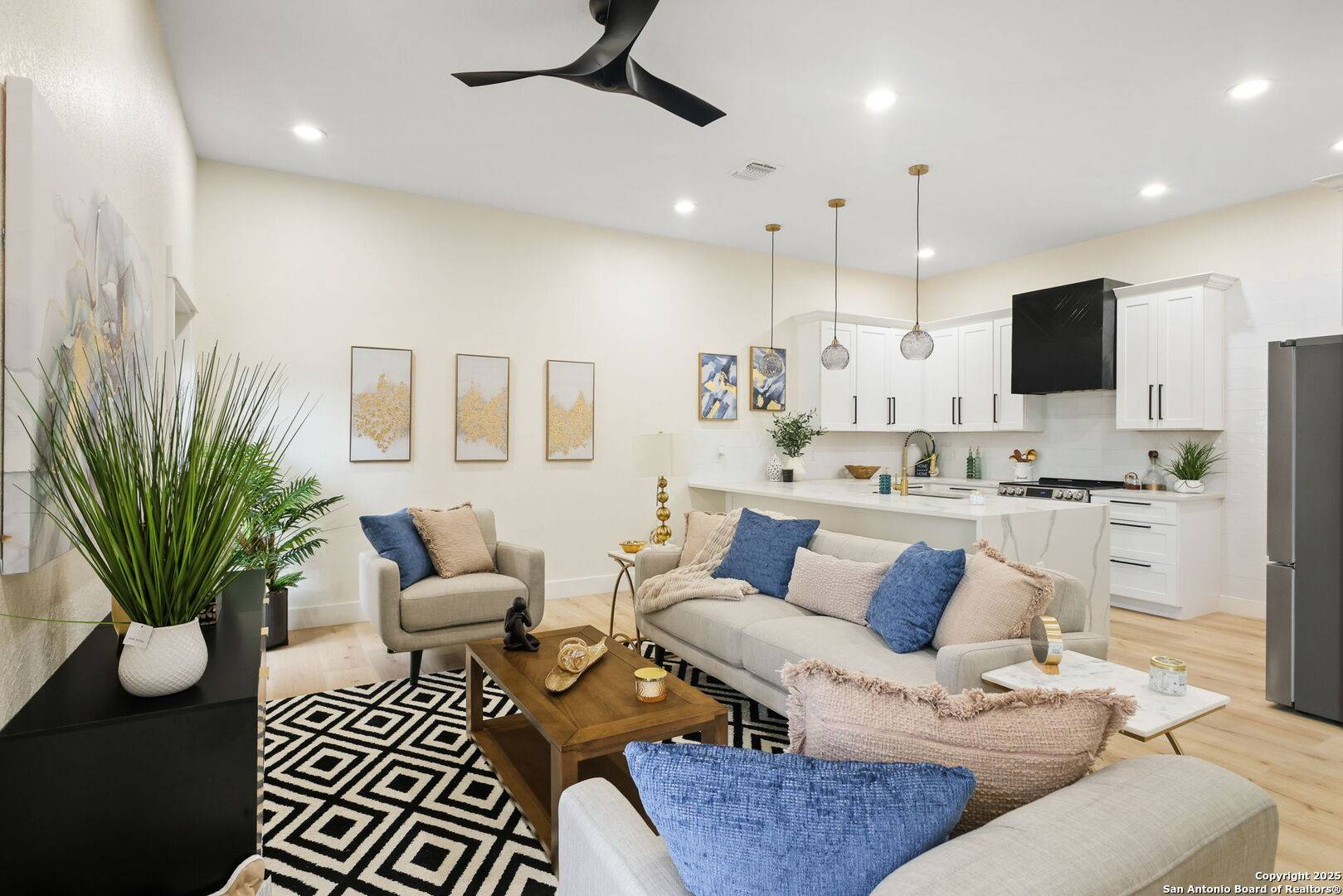 San Antonio, TX 78210,1019 Hackberry Unit 102
