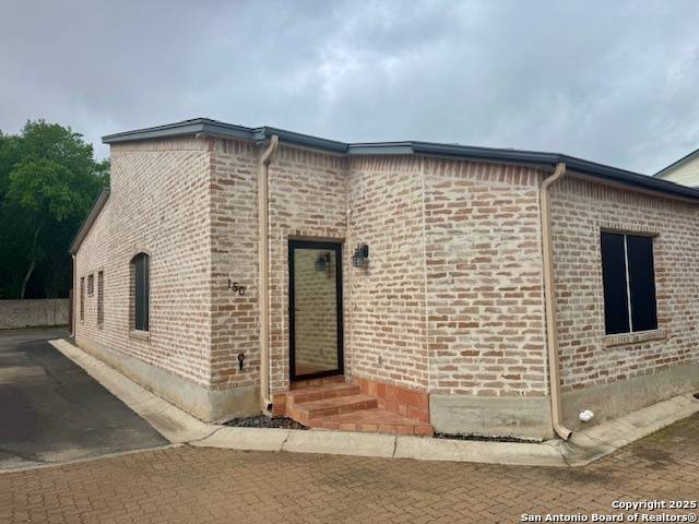 150 Oakwell Farms, San Antonio, TX 78218