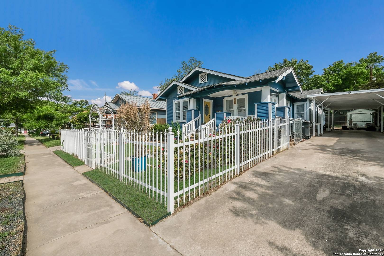 San Antonio, TX 78212,617 mulberry