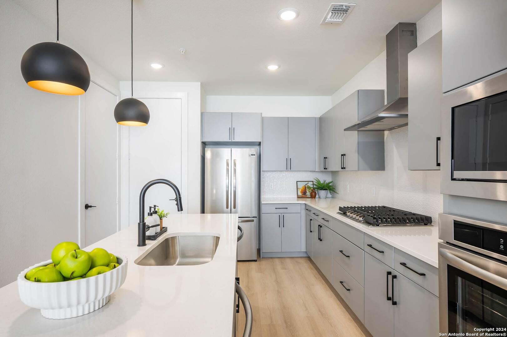 San Antonio, TX 78212,719 Locust St UNIT 3106