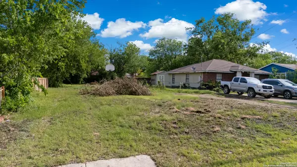 San Antonio, TX 78211,227 Spaatz