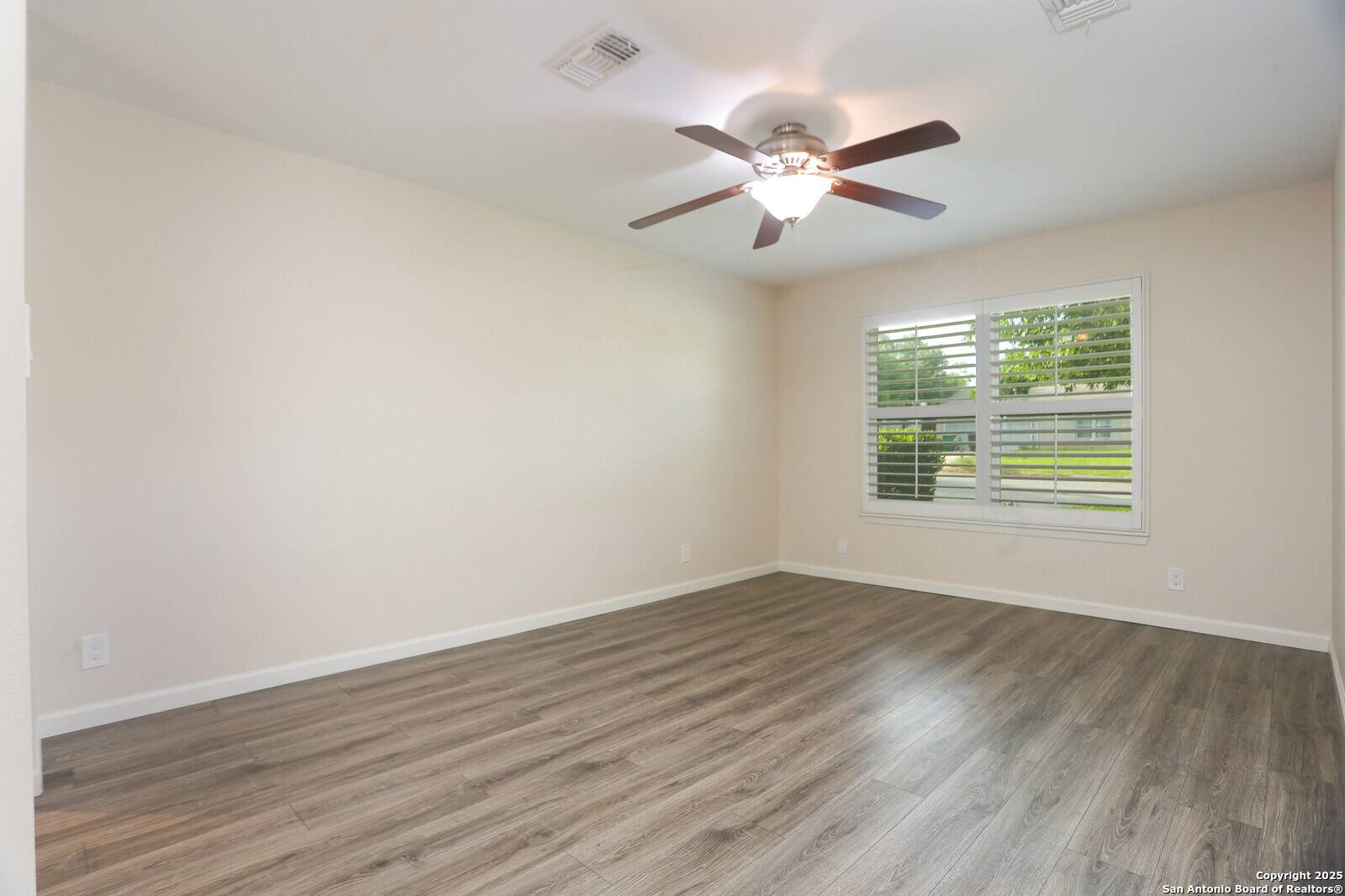 San Antonio, TX 78240,5606 Granger