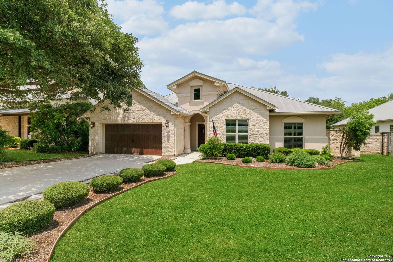 Boerne, TX 78006,300 Knoll Springs